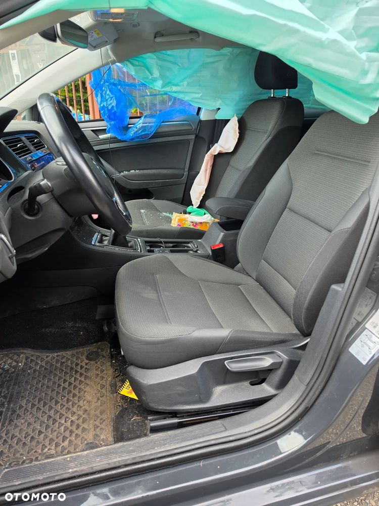 Volkswagen Golf 1.5 TSI BMT Comfortline - 6