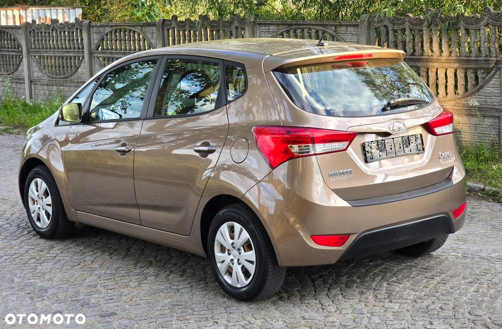 Hyundai ix20 1.4 Premium - 2