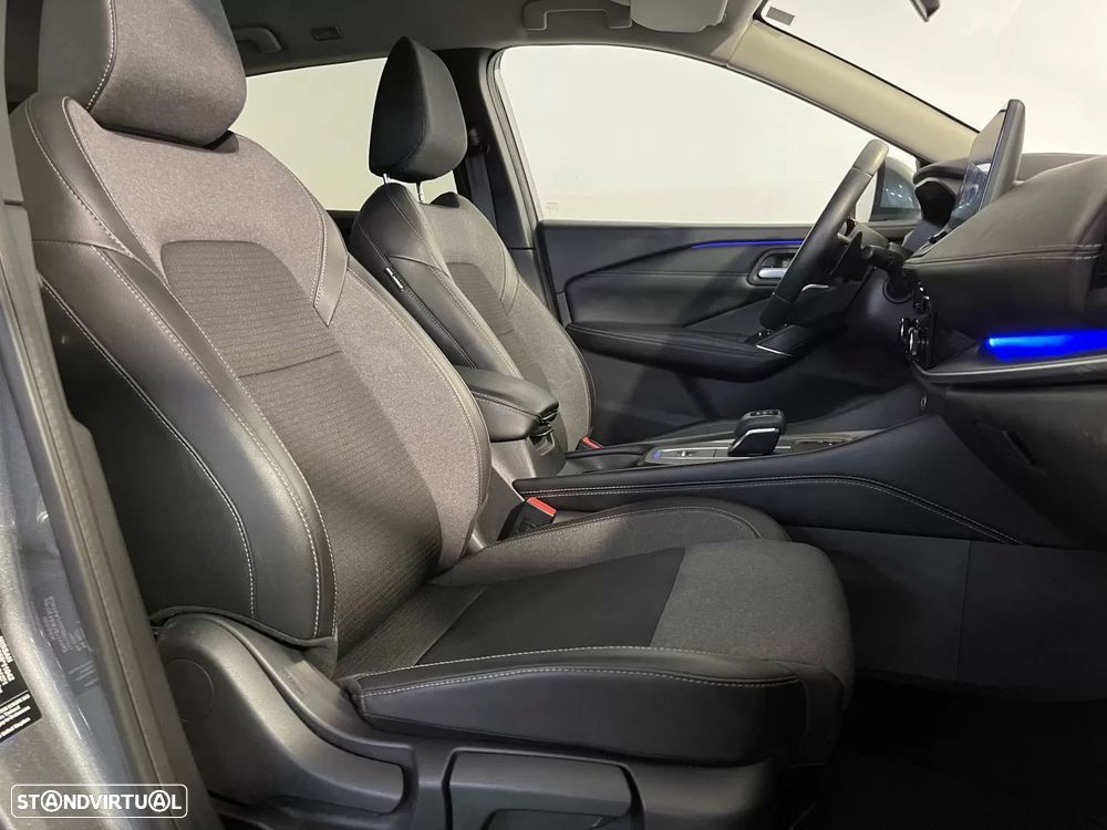Nissan Qashqai 1.3 DIG-T N-Connecta LED Xtronic - 16