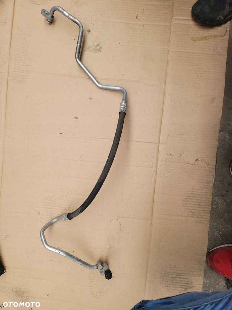 f10 f11 przewód klimatyzacji 2,0d 925070904 - 1