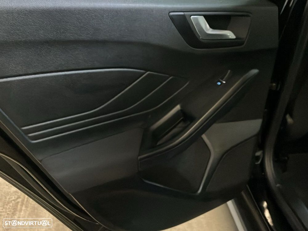 Ford Focus 1.0 EcoBoost Active Aut. - 23