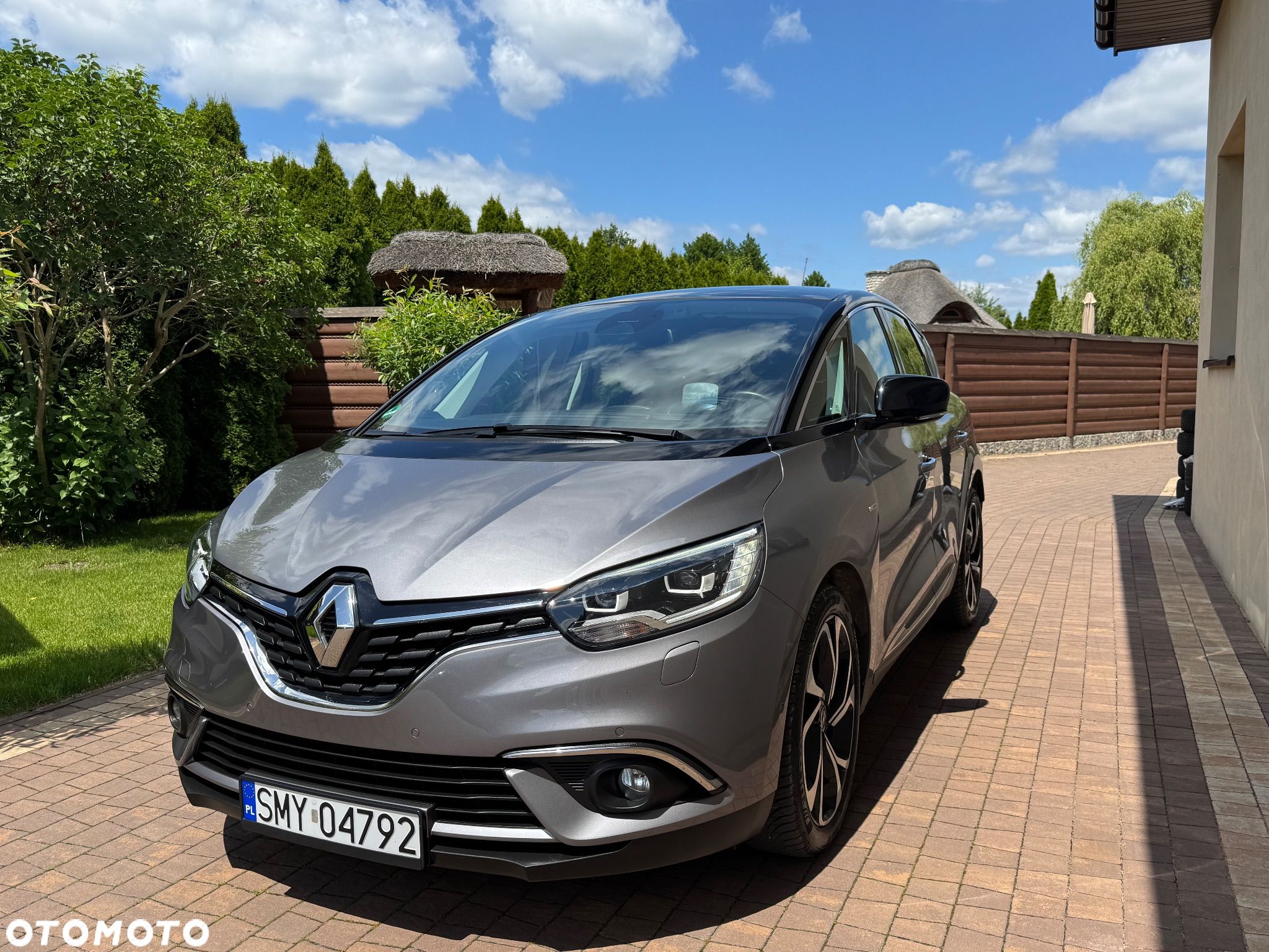Renault Scenic 1.6 dCi Bose EDC - 1