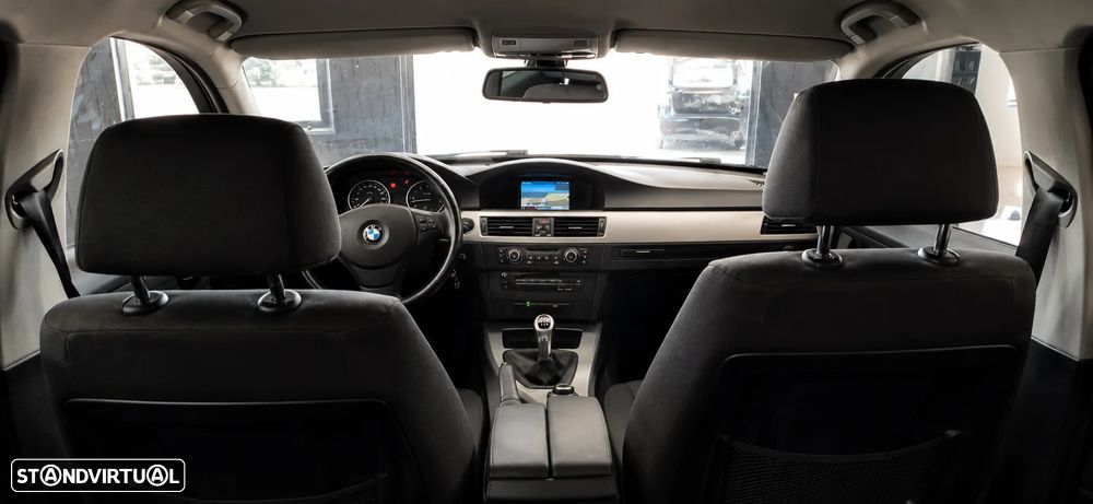 BMW 318 - 16