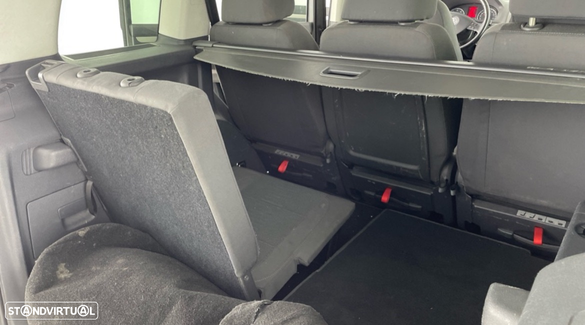 VW Touran - 16