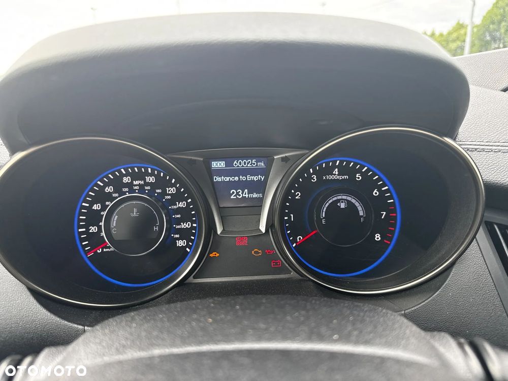 Hyundai Genesis Coupe 3.8 V6 - 24
