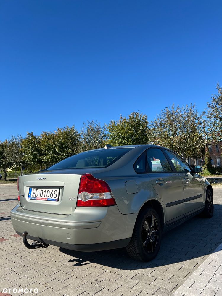 Volvo S40 1.8 Momentum - 6