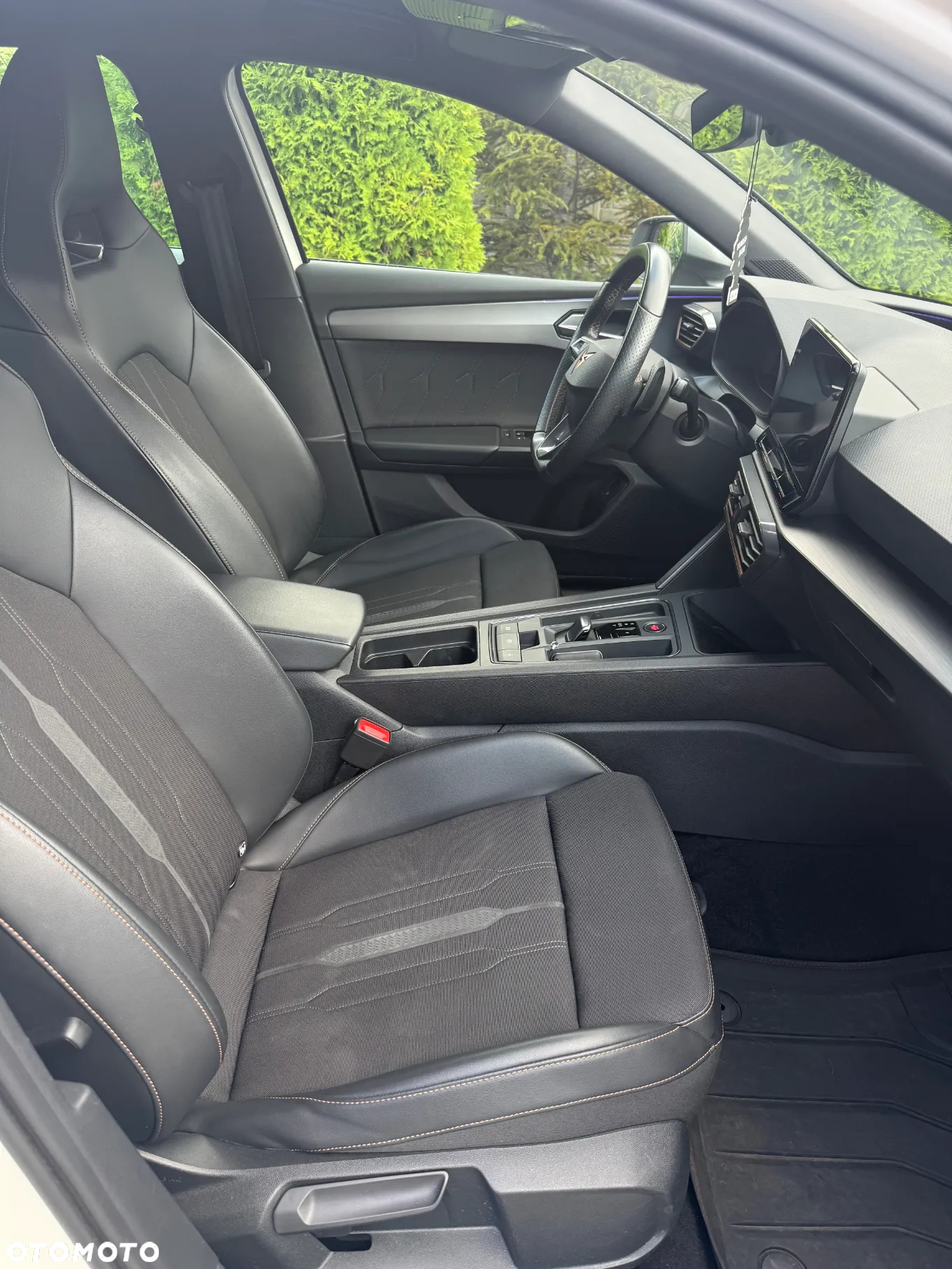 Cupra Leon 1.5 e-Hybrid PHEV DSG - 24