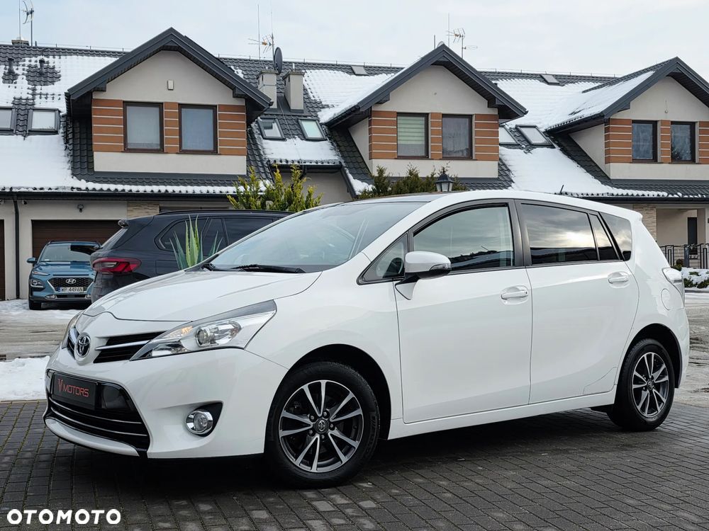 Toyota Verso 1.6 D-4D Premium - 28