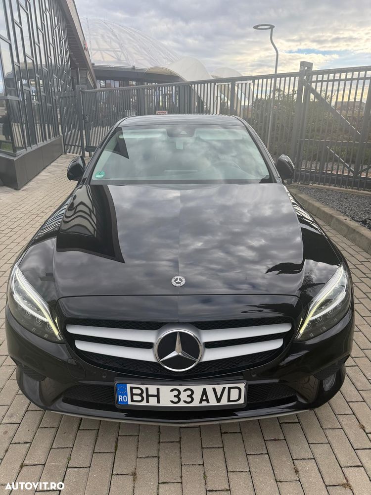 Mercedes-Benz C - 10