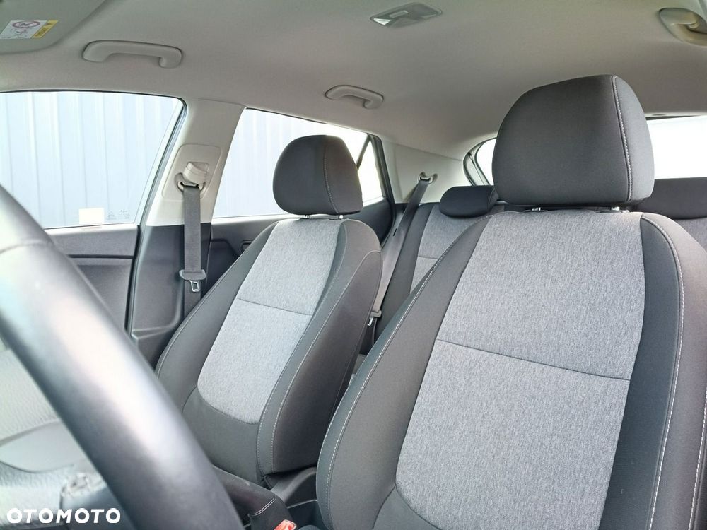 Kia Stonic 1.2 M - 11