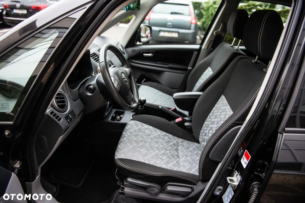 Suzuki SX4 1.6 Premium - 15
