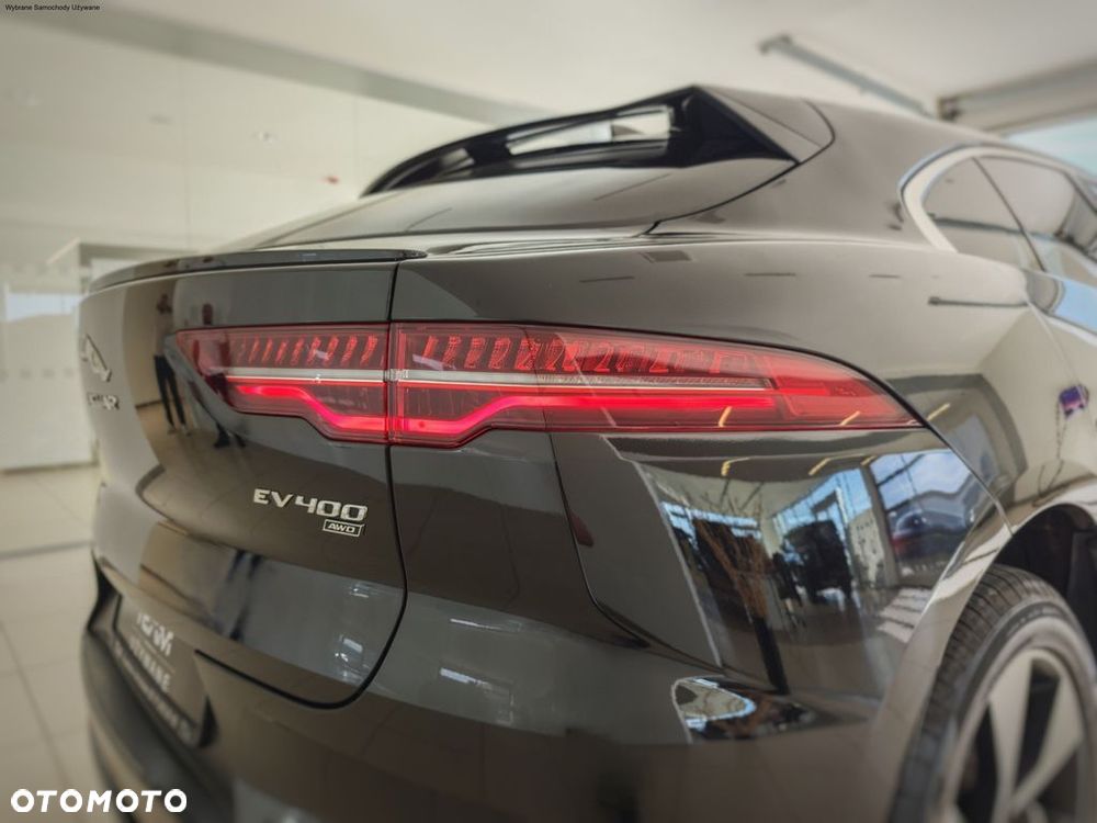 Jaguar I-Pace - 16