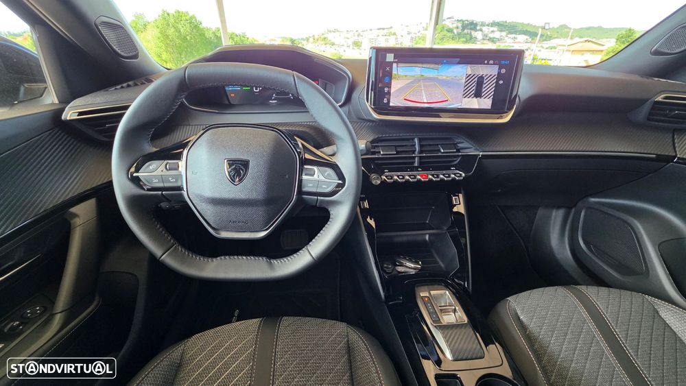 Peugeot e-2008 54 kWh Allure - 9