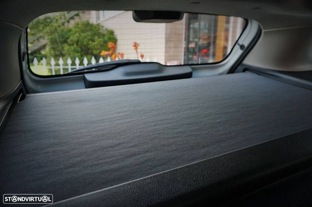 Dacia Logan MCV TCe 90 S&S Prestige - 17