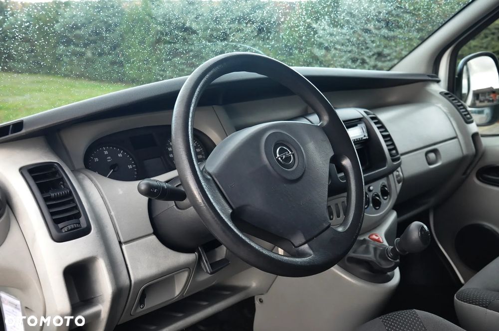 Opel Vivaro L1H1 2.7t - 21