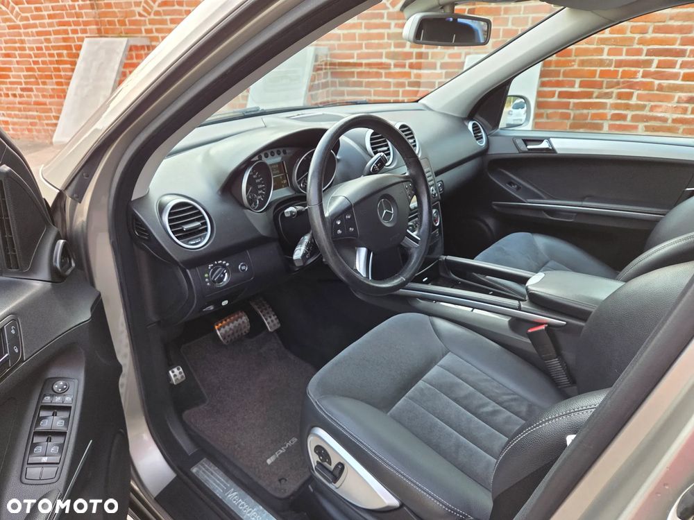 Mercedes-Benz ML 350 4Matic 7G-TRONIC - 15