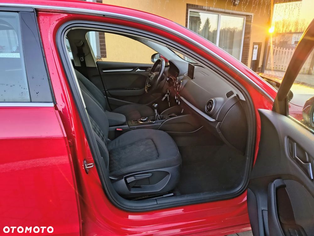 Audi A3 Sportback - 21