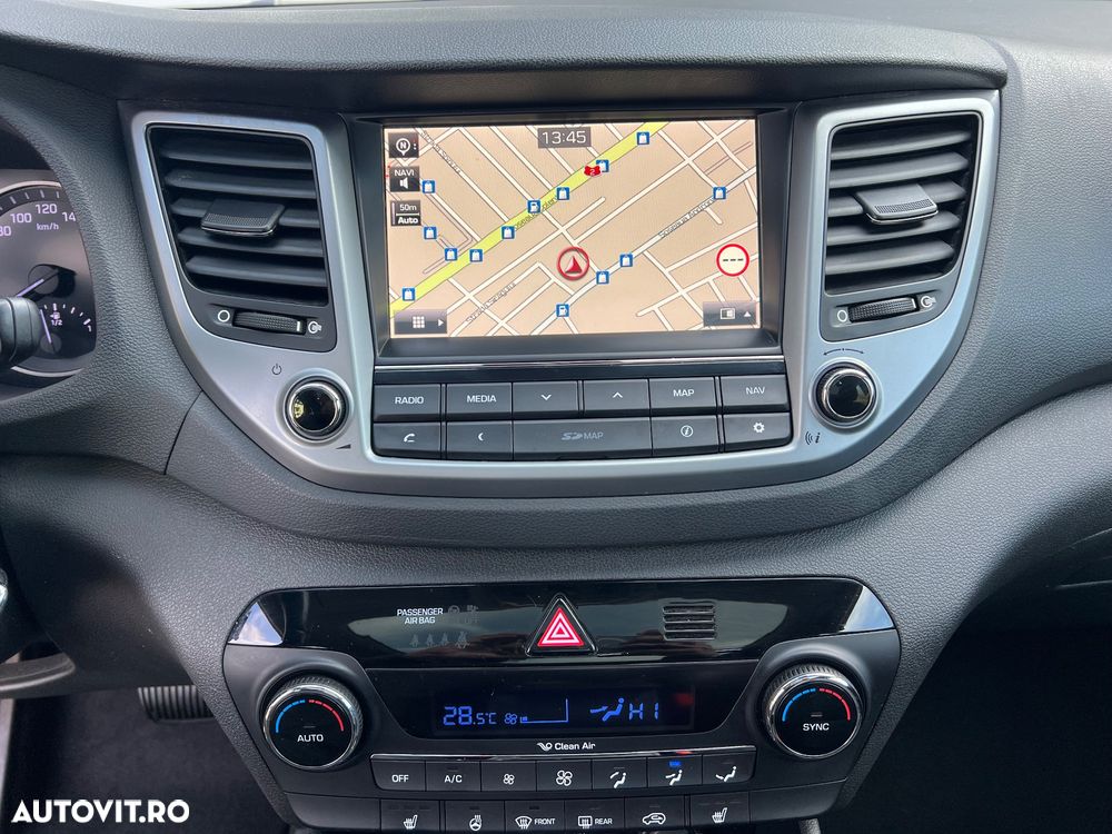 Hyundai Tucson blue 1.7 CRDi 2WD DCT Style - 15