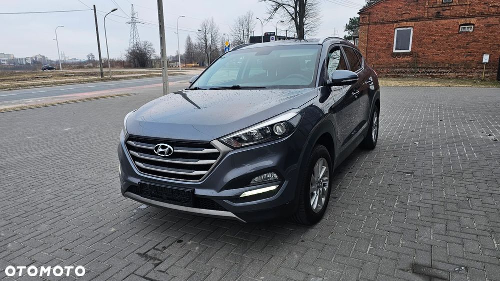 Hyundai Tucson blue 1.6 GDi 2WD Navi - 11