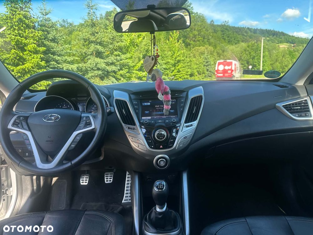 Hyundai Veloster 1.6 GDI Comfort - 7