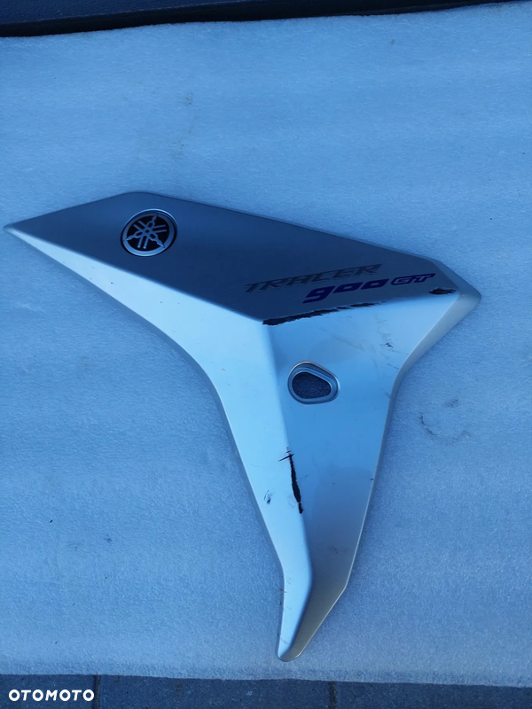 YAMAHA TRACER 900 GT MT-09 bok boczek owiewka