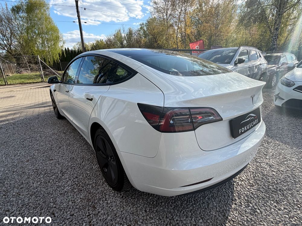Tesla Model 3 RWD - 7