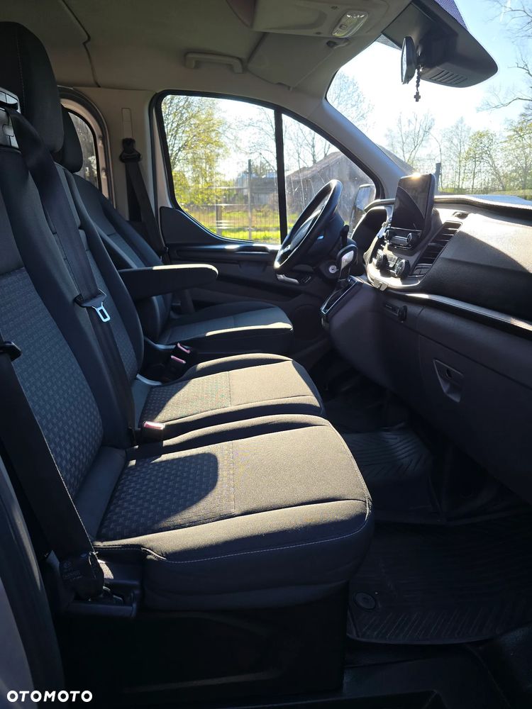Ford Transit Custom - 8