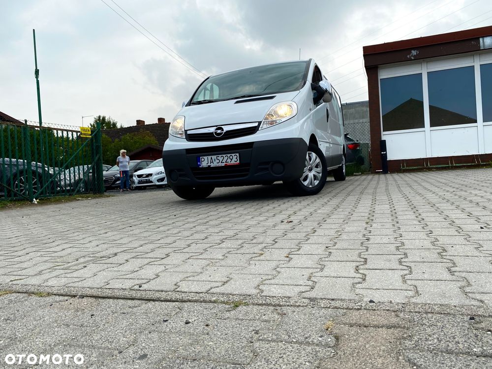 Opel Vivaro - 23