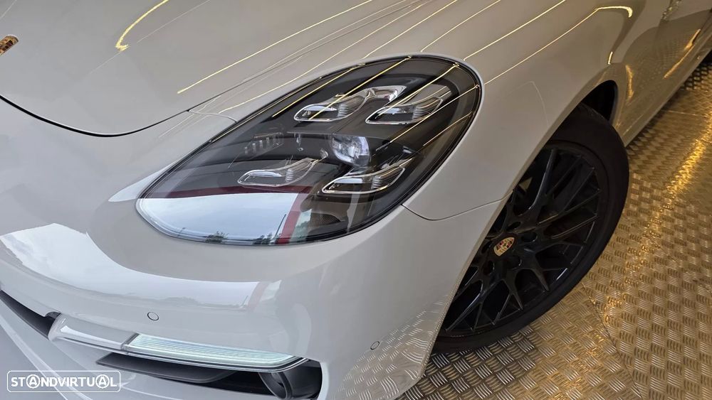 Porsche Panamera Sport Turismo 4S E-Hybrid - 27