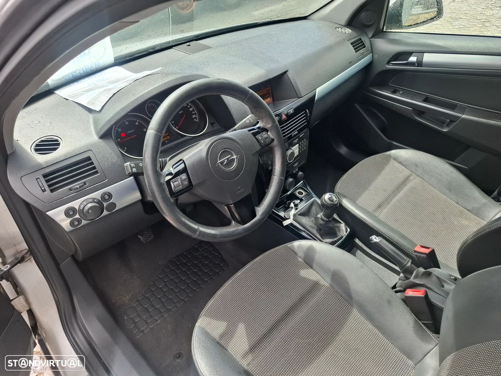 Opel Astra Caravan 1.7 CDTi Cosmo Plus ecoFlex - 13
