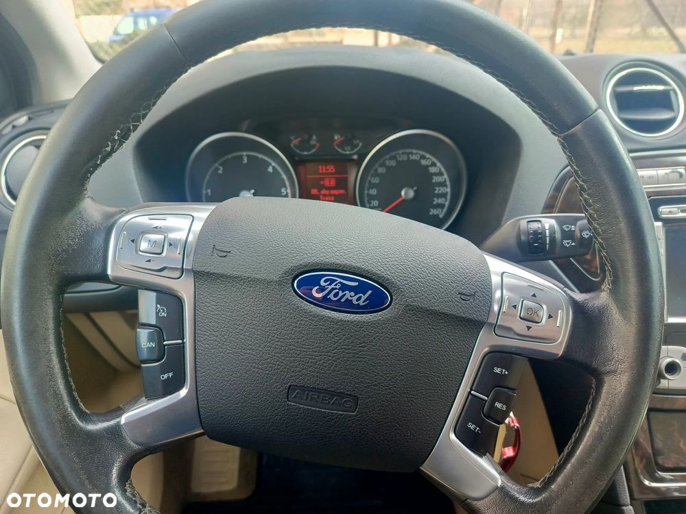 Ford Mondeo 1.8 TDCi Ghia - 7