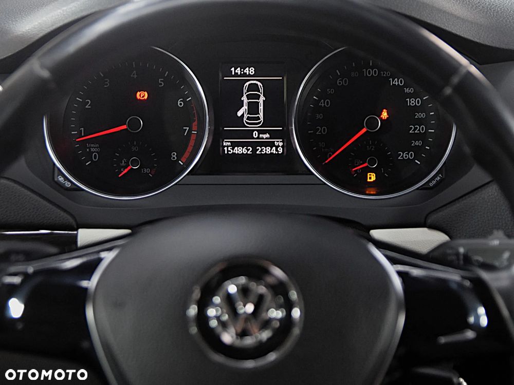 Volkswagen Jetta - 17