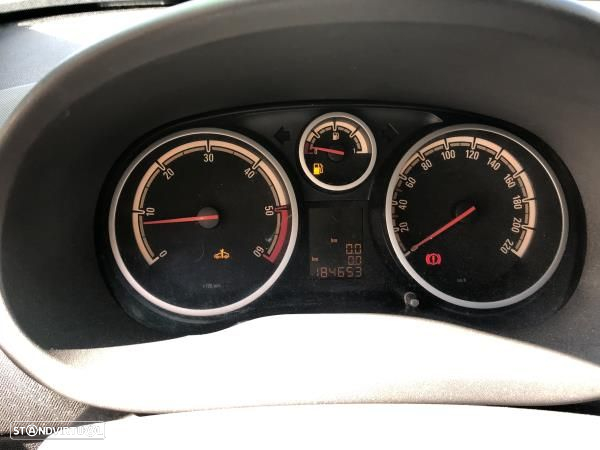 Para Peças Opel Corsa D (S07) - 6