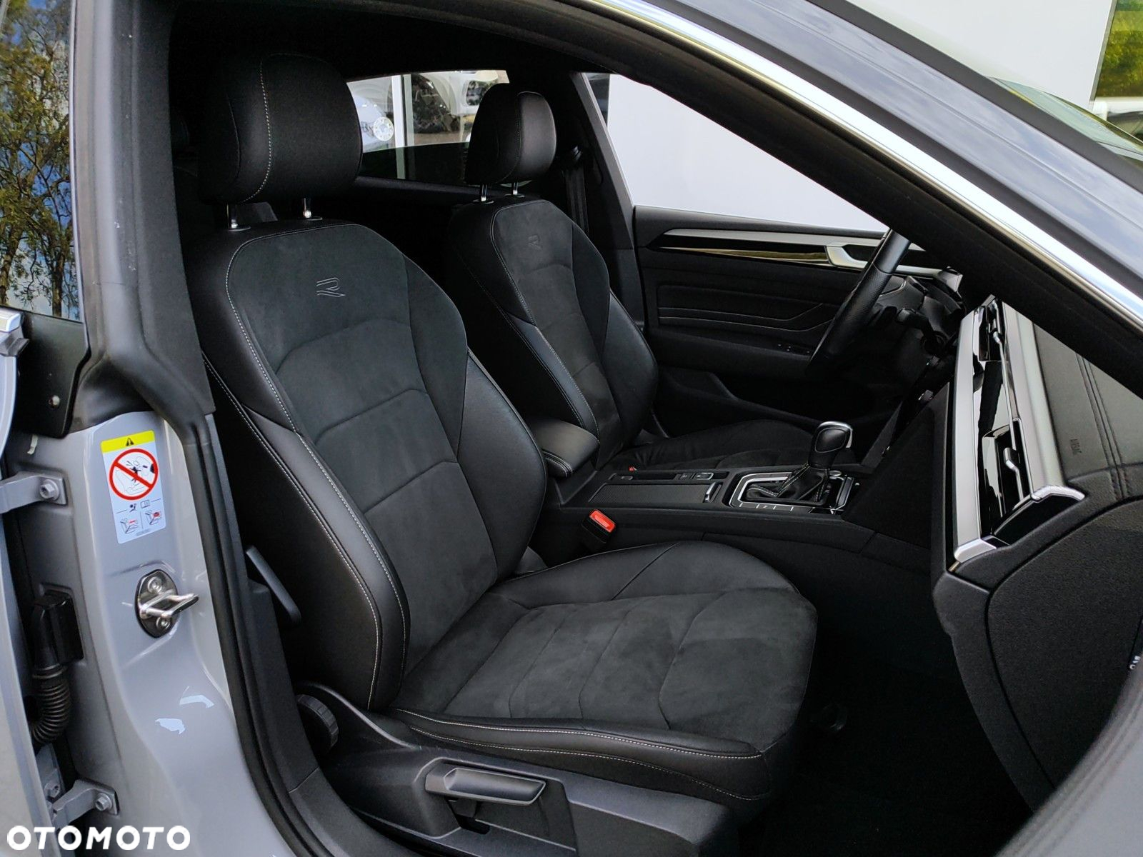 Volkswagen Arteon 2.0 TDI 4Motion R-Line DSG - 12