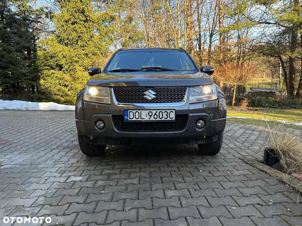 Suzuki Grand Vitara 2.4 De Luxe - 1