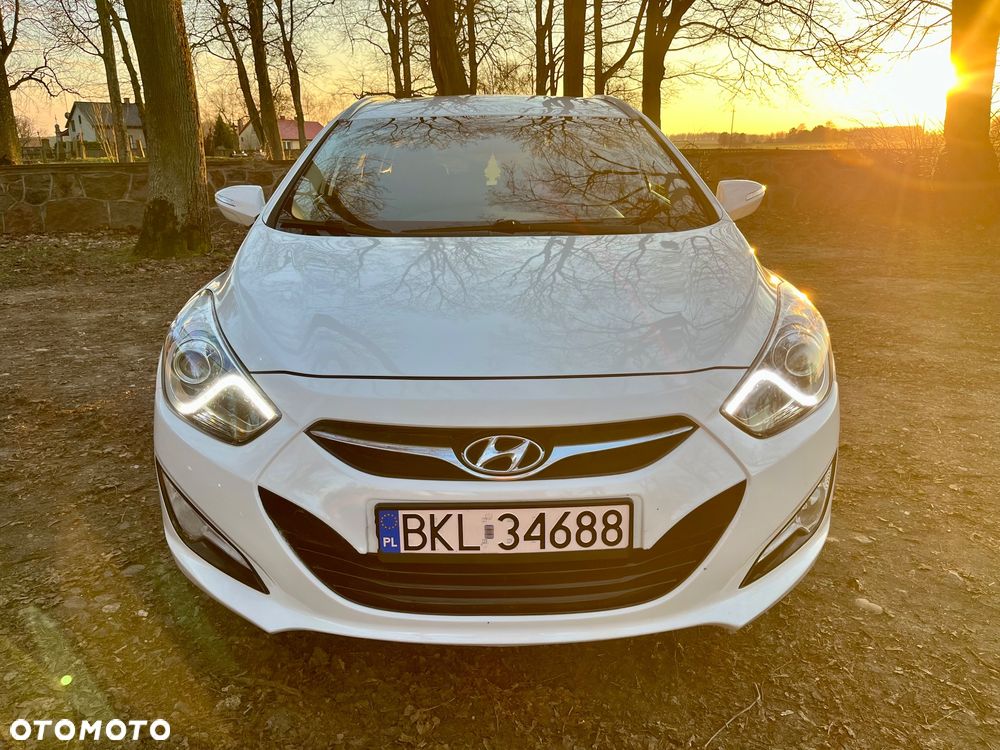 Hyundai i40 i40cw 1.7 CRDi Fifa World Cup Edition - 8