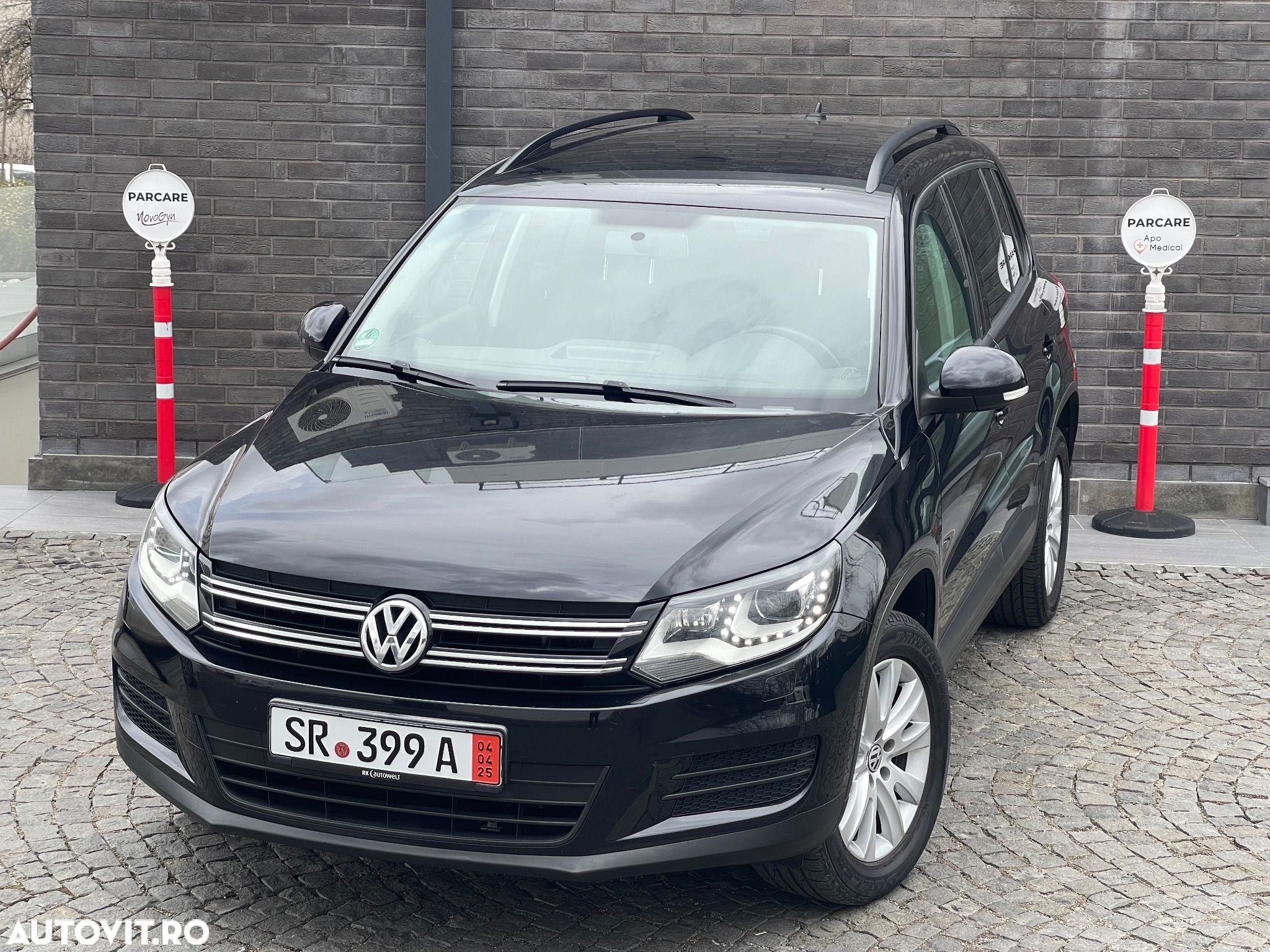 Volkswagen Tiguan 2.0 TDI DPF 4Motion BlueMotion Technology Trend & Fun - 1