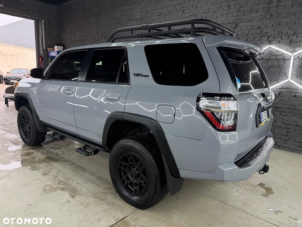 Toyota 4-Runner - 9