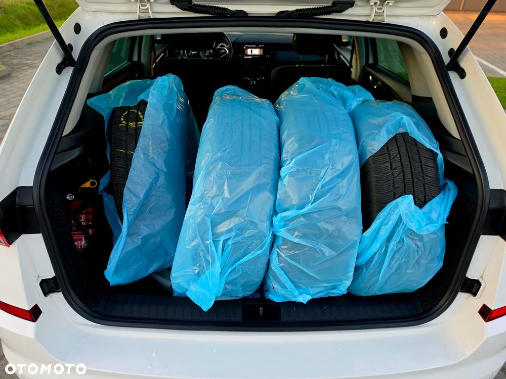 Skoda Kamiq 1.0 TSI Ambition - 12