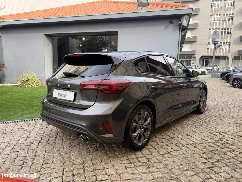 Ford Focus 1.5 TDCi EcoBlue ST-Line - 12