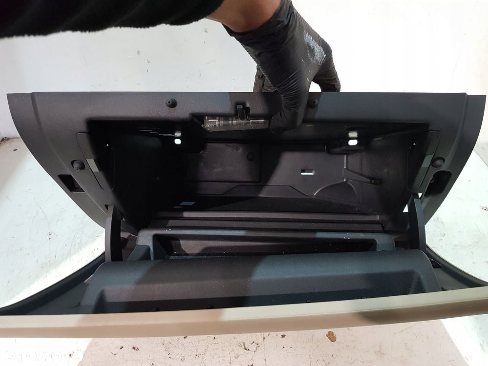 schowek pasażera 30755651 volvo xc60 i 3.2b eu 12 rok - 12