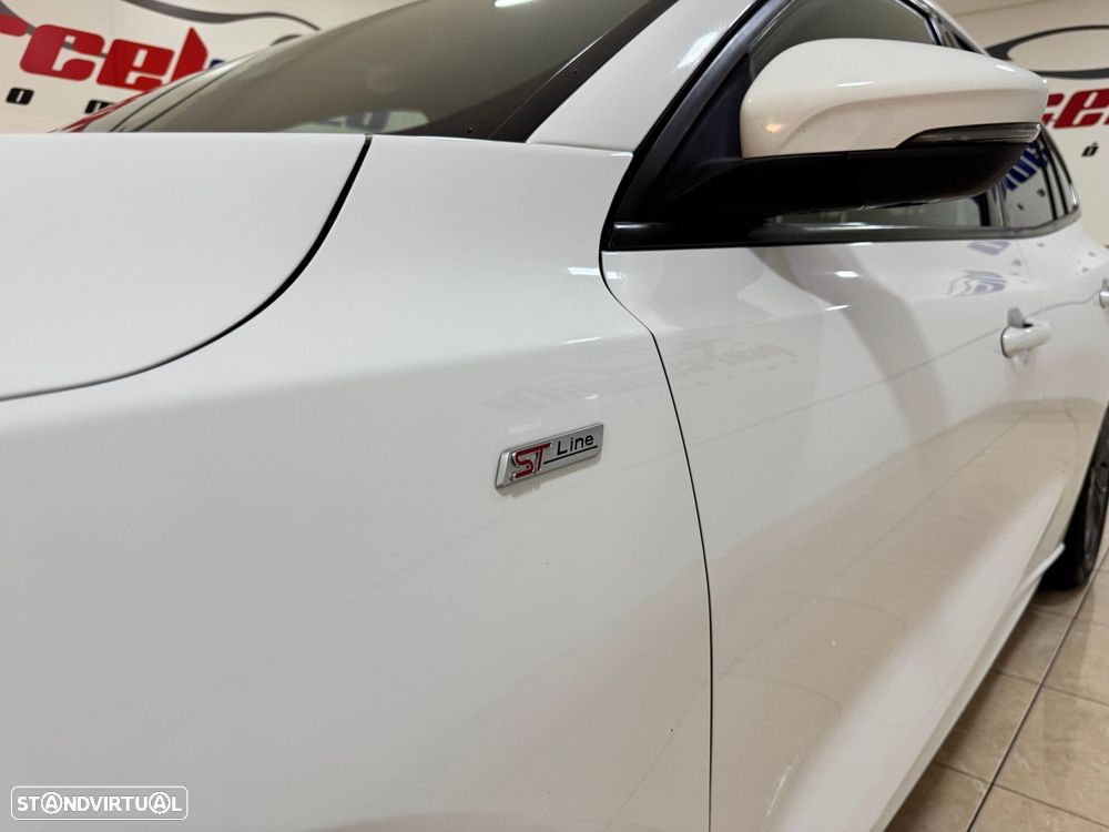 Ford Focus 1.0 EcoBoost ST-Line - 6