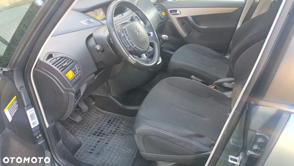 Citroën C4 Picasso - 8