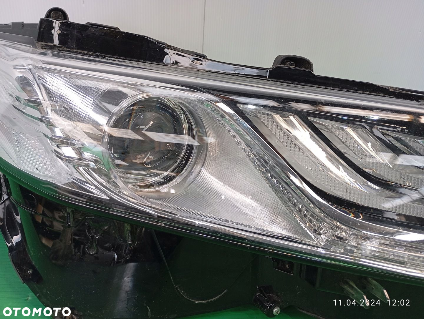 LAMPA PRAWA PRZEDNIA FULL LED TOYOTA CAMRY 8 VIII - 3