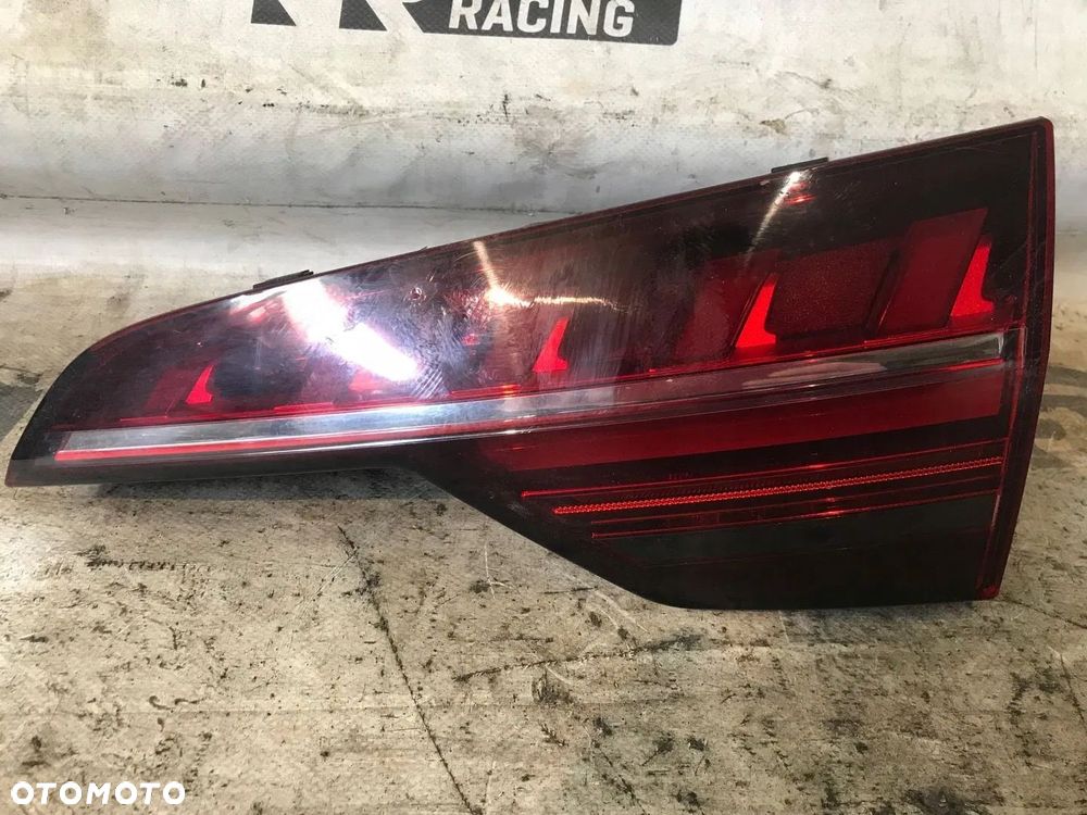 LAMPA TYLNA PRAWA AUDI A4 B9 MATRIX LIFT 8W9945094 - 2