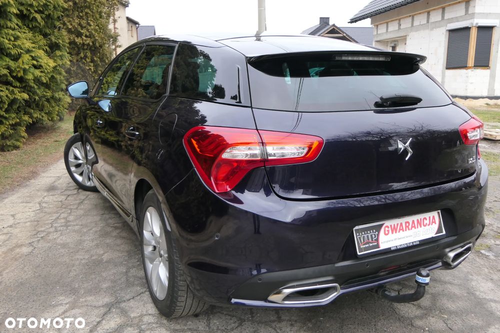 DS Automobiles DS 5 - 10