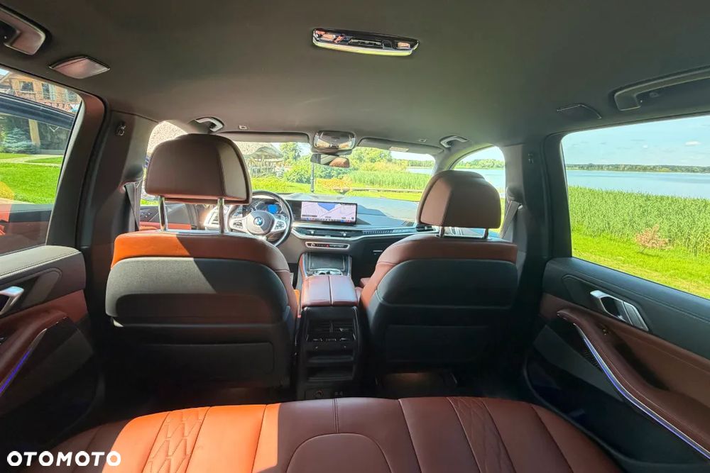 BMW X5 xDrive40d mHEV - 17