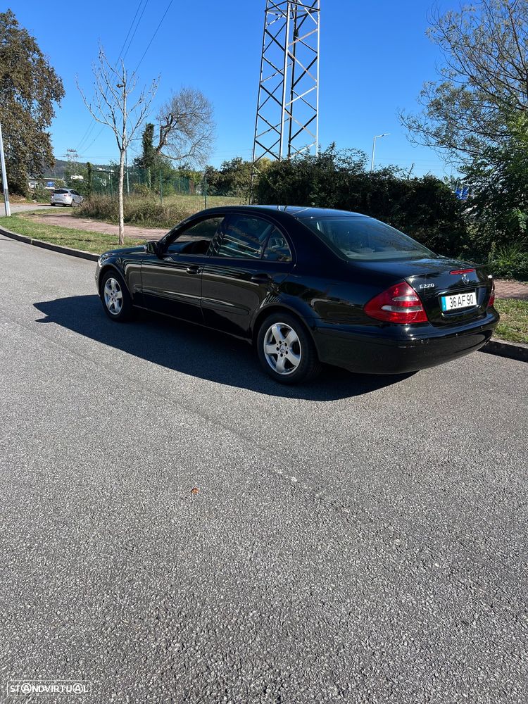 Mercedes-Benz E 220 CDi Classic - 4