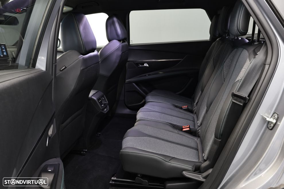 Peugeot 5008 1.2 PureTech Allure Pack EAT8 - 27
