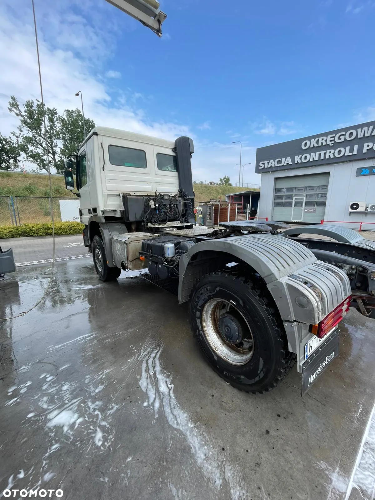 Mercedes-Benz Actros - 4